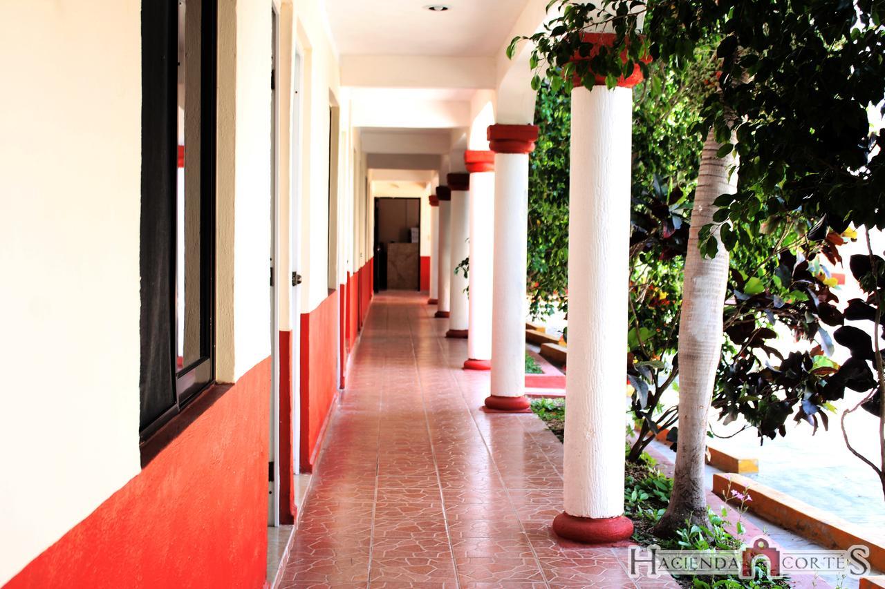Hotel Hacienda Cortes Merida Exterior photo